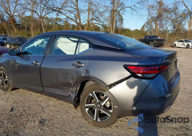 3N1AB8CV8RY369652: 41154760