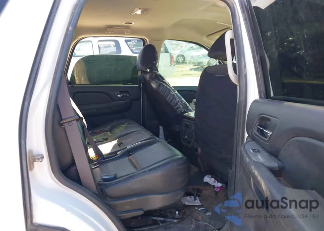 1GNLC2E03DR262760: 41160648