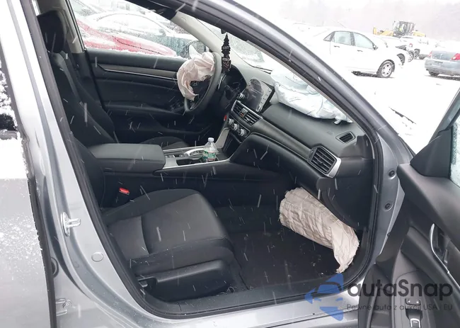 1HGCV3F12MA018081: 41161571