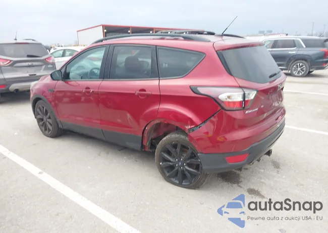 1FMCU9GD2HUC50760: 41162014