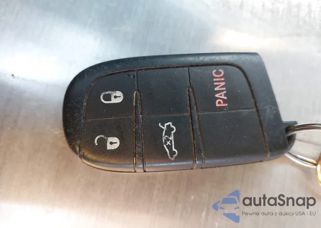 1C3CCCAB6FN589870: 41162947