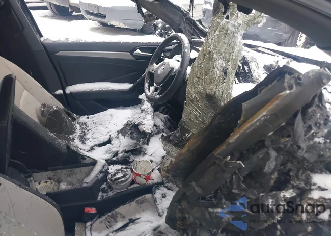 3VWCB7BU9LM004224: 41165275