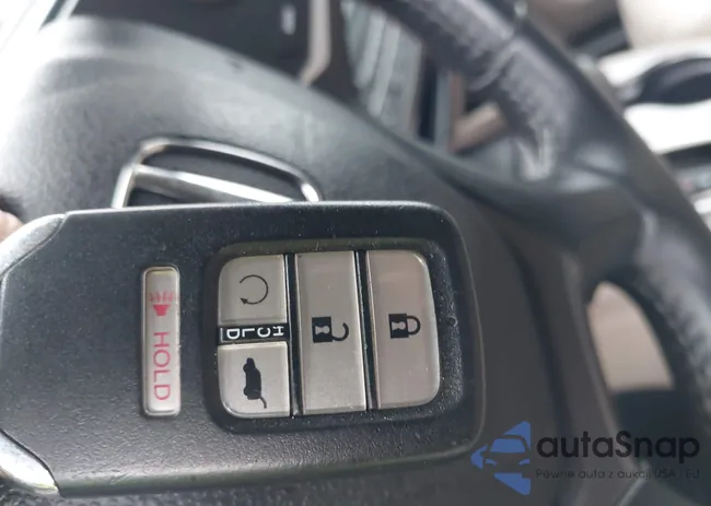 5FNYF6H55KB083207: 41168644