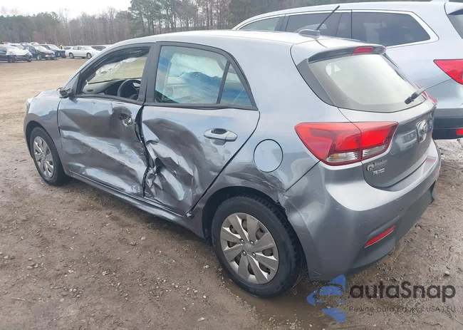 3KPA25AD0LE302932: 41169737