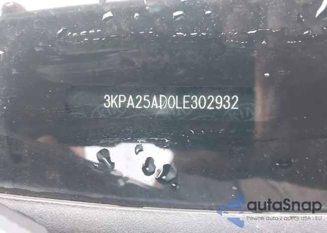 3KPA25AD0LE302932: 41169737