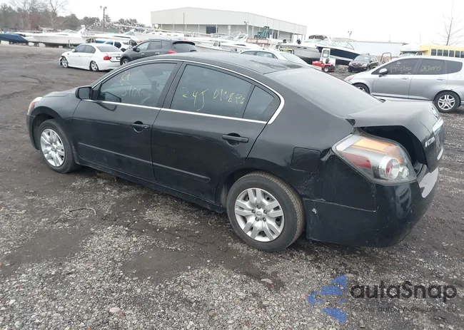 1N4AL2AP7CN465942: 41172531