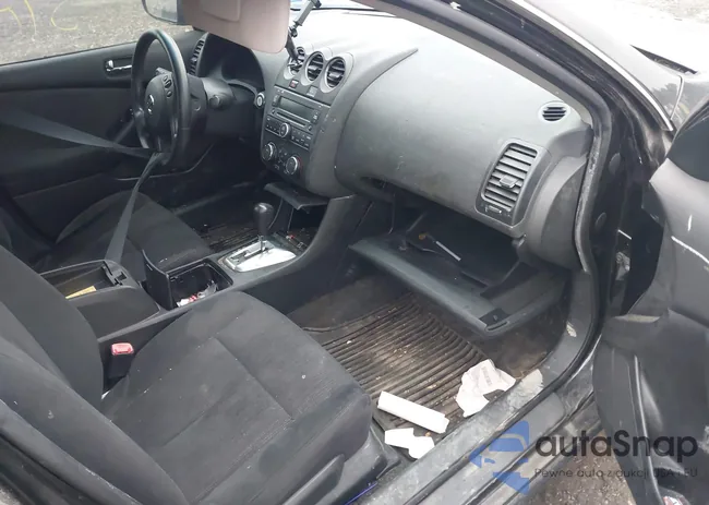 1N4AL2AP7CN465942: 41172531