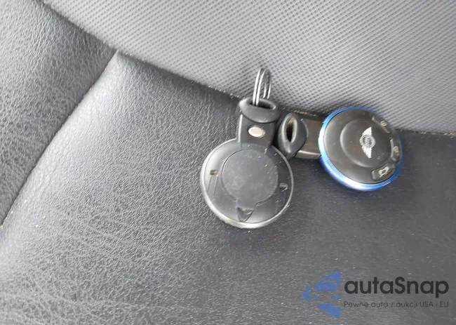 WMWMM33568TP70533: 41172031