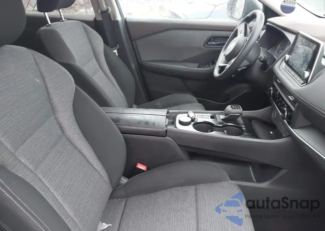 5N1AT3AB9MC737811: 41174151