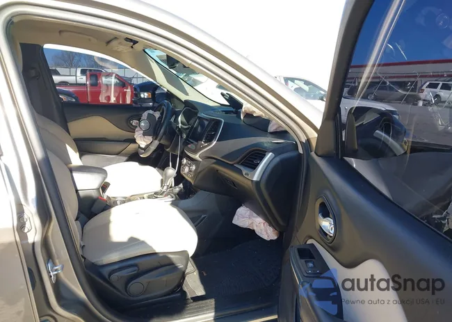 1C4PJMCS0GW367598: 41175603