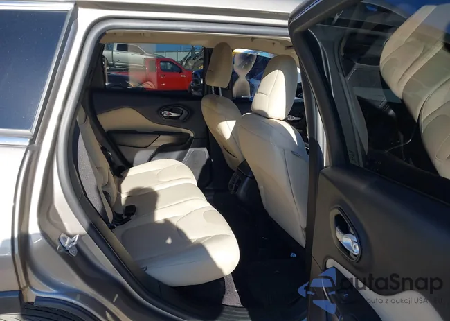 1C4PJMCS0GW367598: 41175603