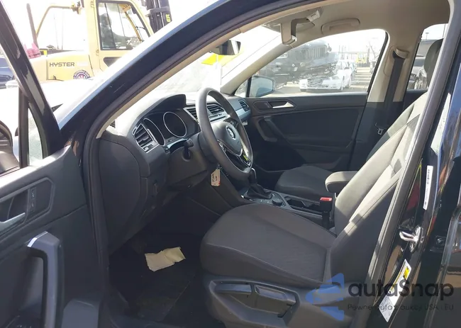 3VV0B7AX0KM036514: 41175101