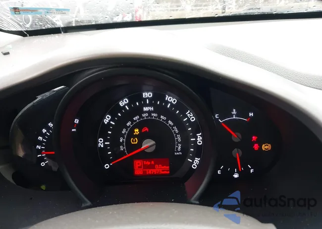 KNDPB3AC4F7704401: 41176483