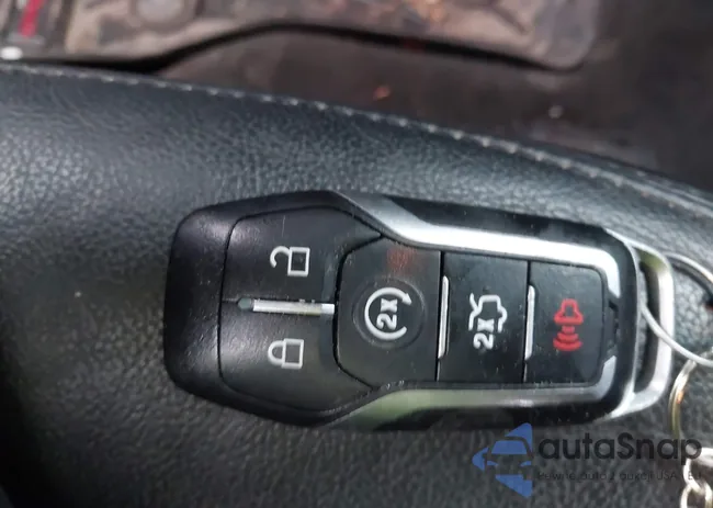 1FM5K8D83HGD56777: 41176951