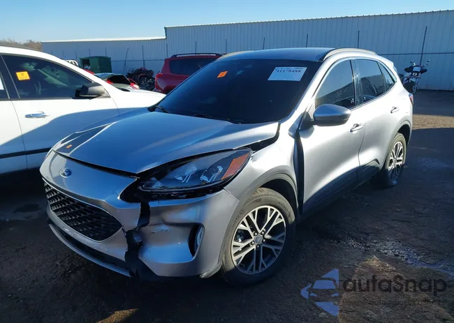 1FMCU9CZ4MUB26775: 41178488