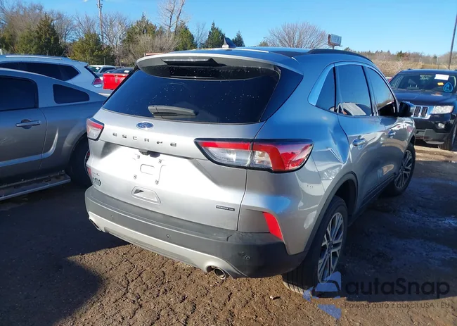 1FMCU9CZ4MUB26775: 41178488