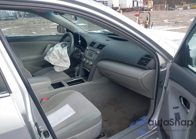 4T4BF3EK6BR120451: 41178564