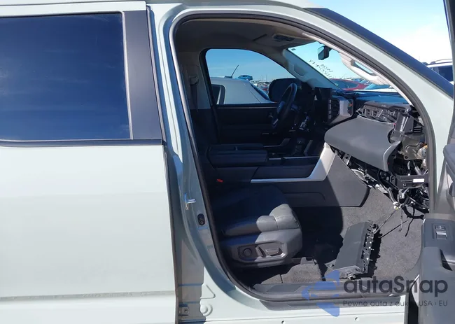 5TFWA5DB6RX157343: 41180447