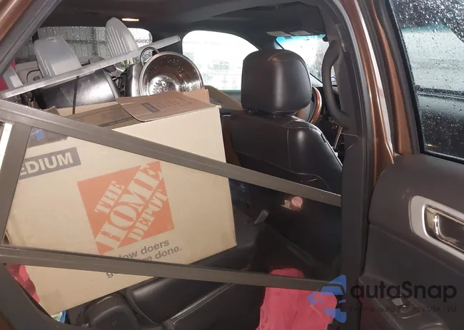 1FMHK7F87BGA15166: 41179753