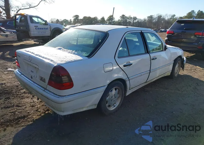 WDBHA29G6WA618727: 41179808