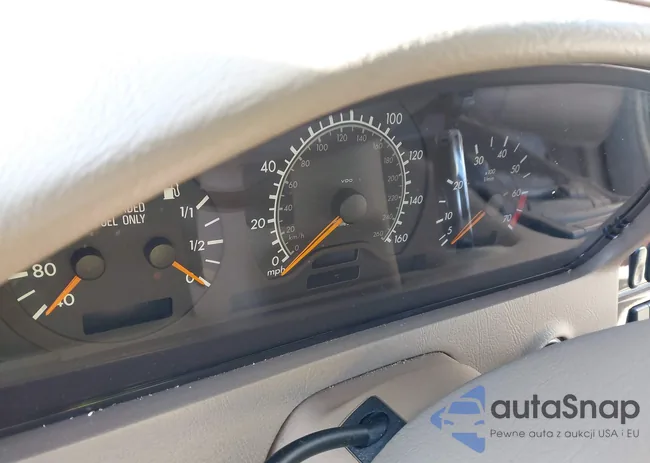 WDBHA29G6WA618727: 41179808