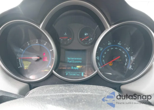 1G1PC5SH9C7135634: 41181329