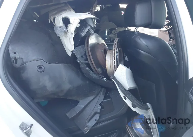 5UXFG2C5XCL779627: 41181348