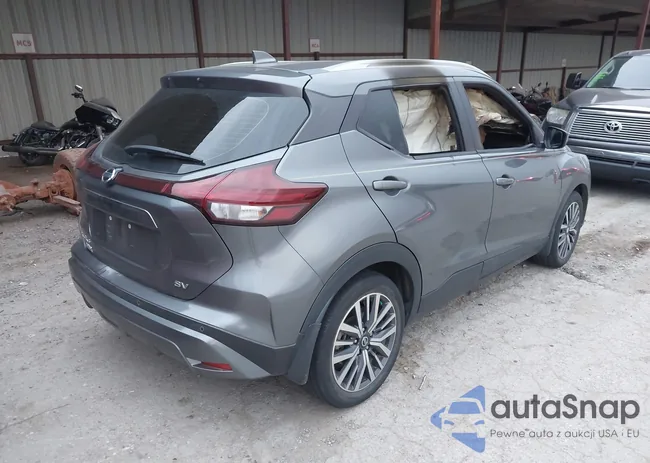 3N1CP5CVXML520800: 41181428