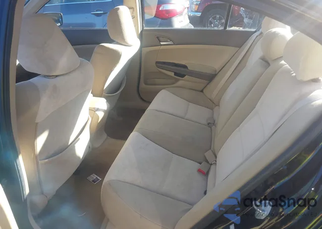 1HGCP2F36AA170169: 41181657