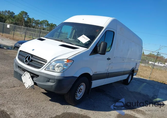 WD3PE8CB3C5684474: 41182133