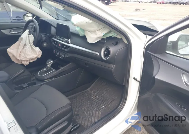 3KPF24AD4RE821944: 41182029