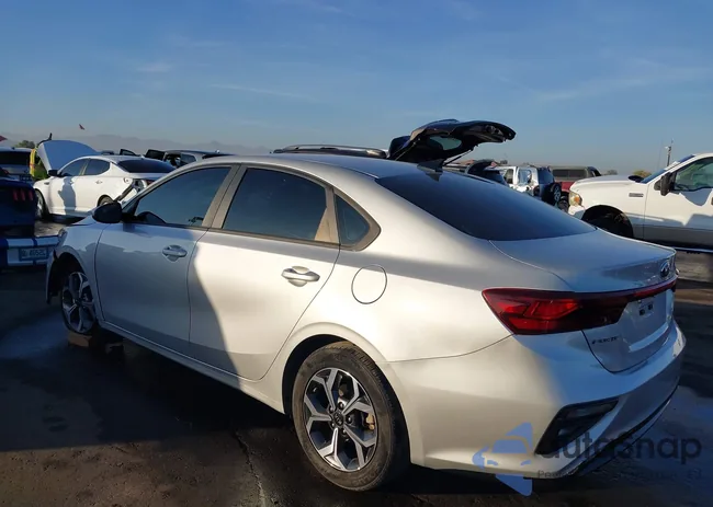 3KPF24AD7ME334469: 41182916