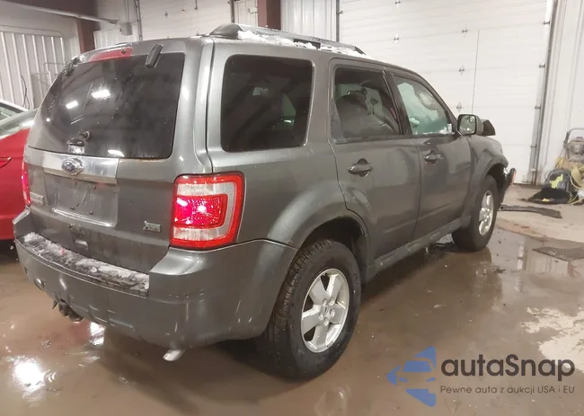 1FMCU9EG2BKC16916: 41184550