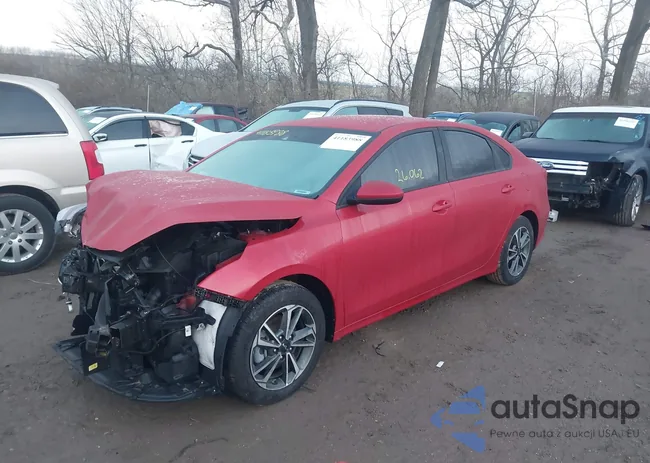 3KPF24AD5PE627131: 41183988