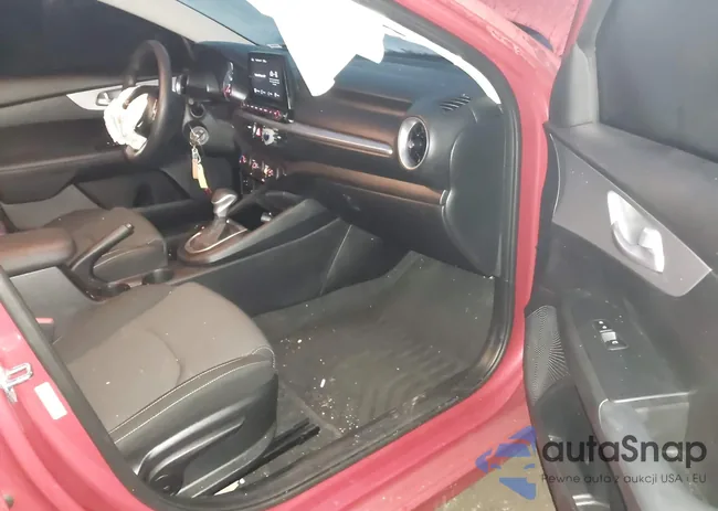 3KPF24AD5PE627131: 41183988