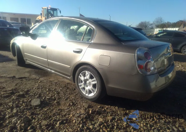 1N4AL11DX5C398493: 41188536