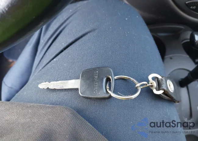 3FAFP31311R128772: 41187809