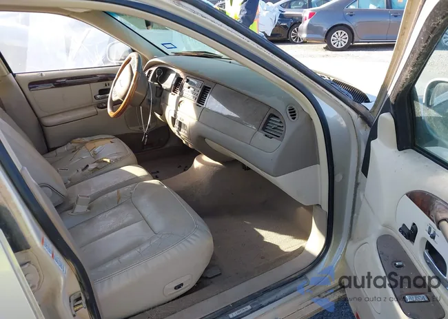 1LNHM83W32Y667781: 41188027