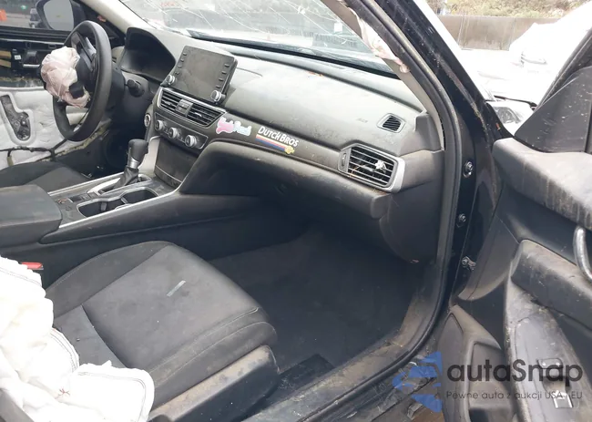 1HGCV1F1XMA039040: 41189515