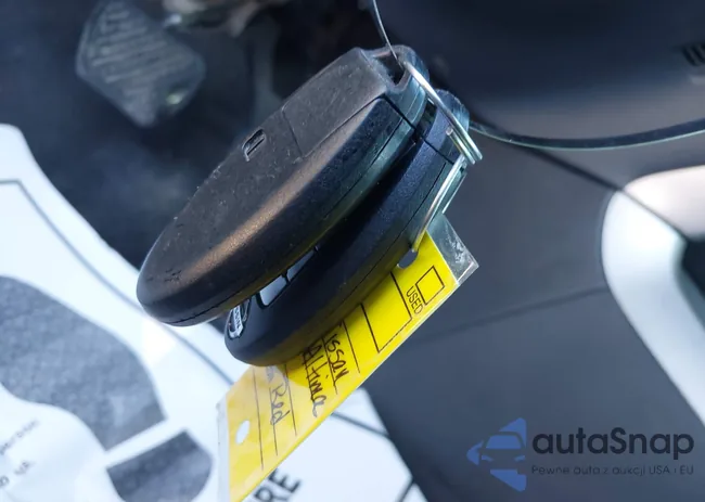 1N4AL3AP1FN911383: 41190059