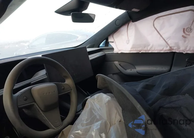 5YJSA1E68PF505546: 41190992