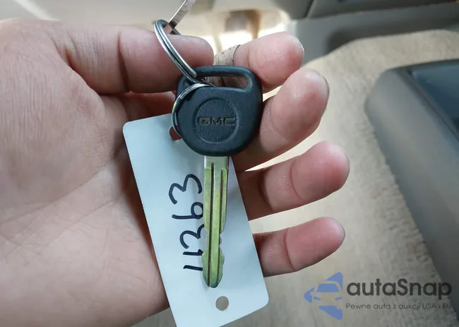 1GTCS196048179569: 41193574