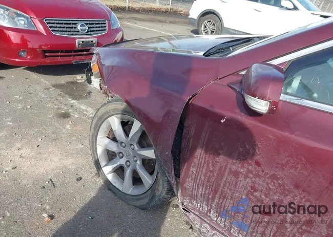 19UUA8F52CA018385: 41192785