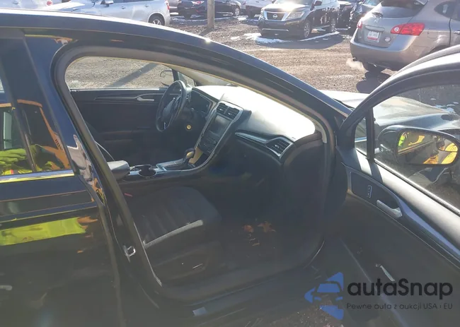 3FA6P0T98GR188251: 41195240