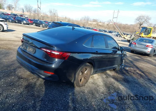 3VW7M7BU2NM010929: 41196295