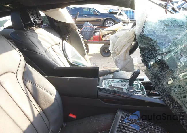 WBA7T2C05LGL17813: 41196434