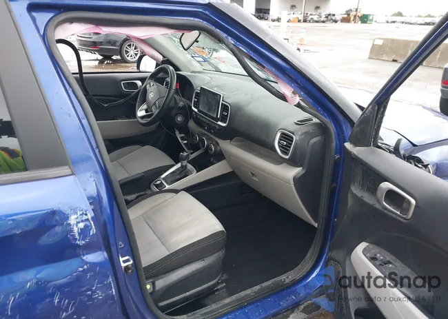 KMHRC8A34PU212968: 41197224