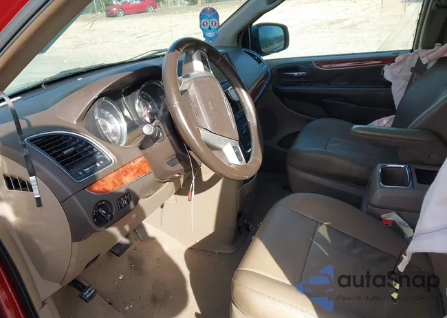 2C4RC1BG2FR695563: 41197272