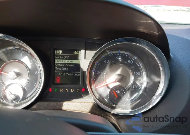 2C4RC1BG2FR695563: 41197272