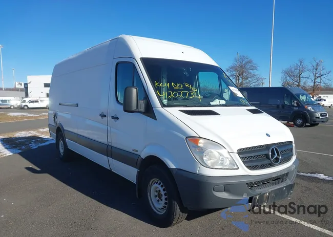 WD3PE8CB3C5688427: 41202734